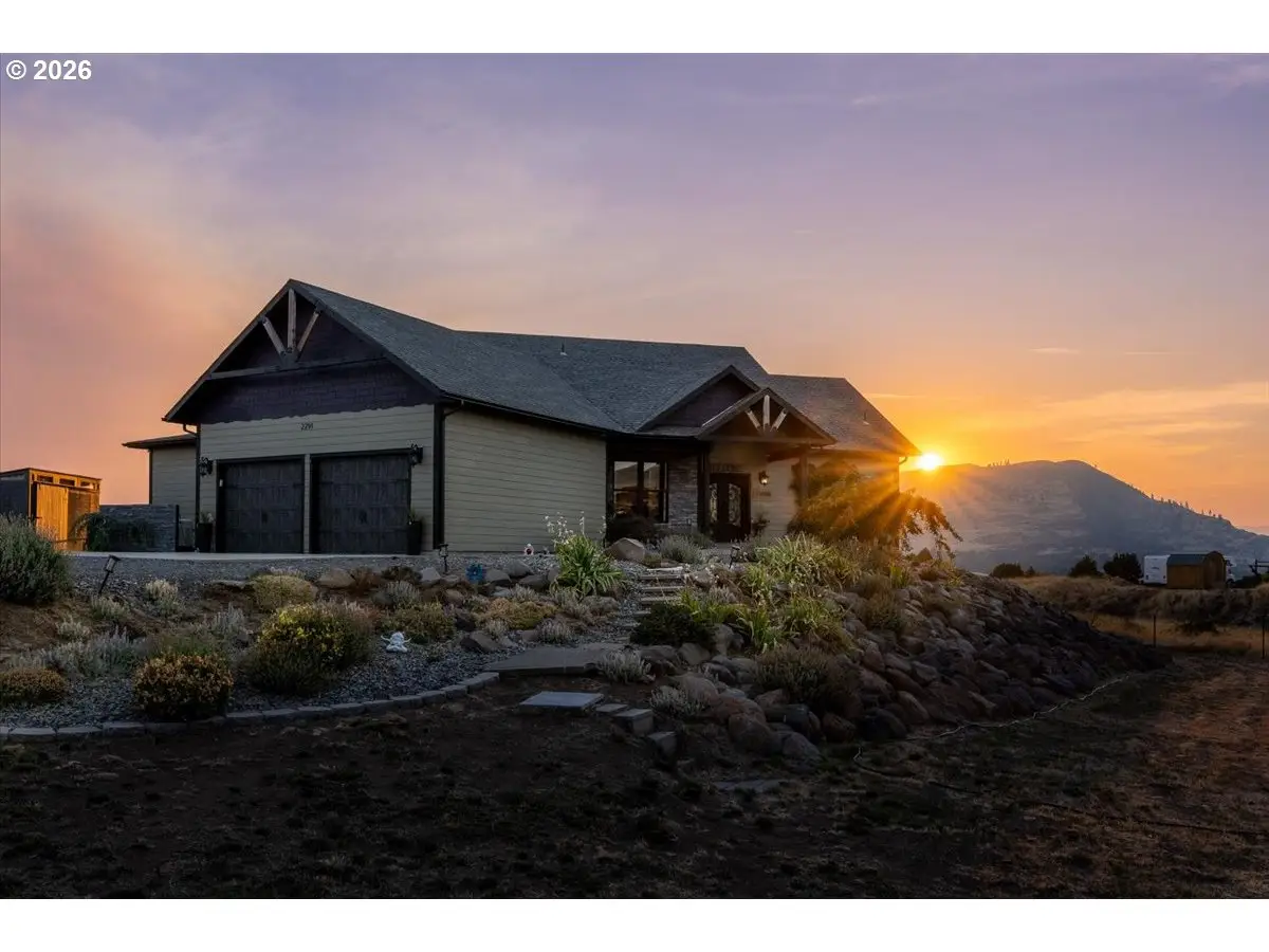 2291 Dallesport Rd, Dallesport, WA 98617 - #1