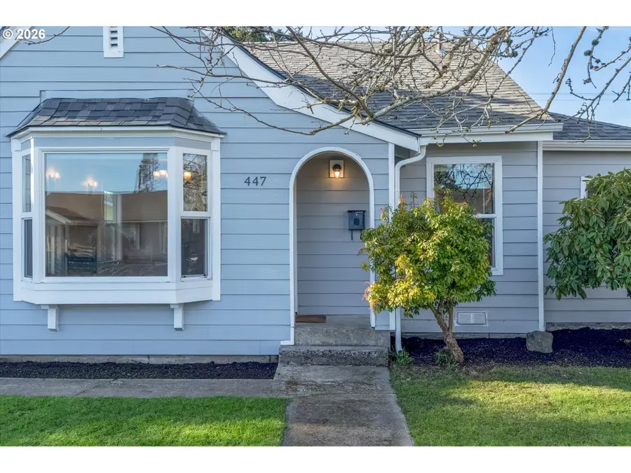 447 22nd Ave, Longview, WA 98632 - #3