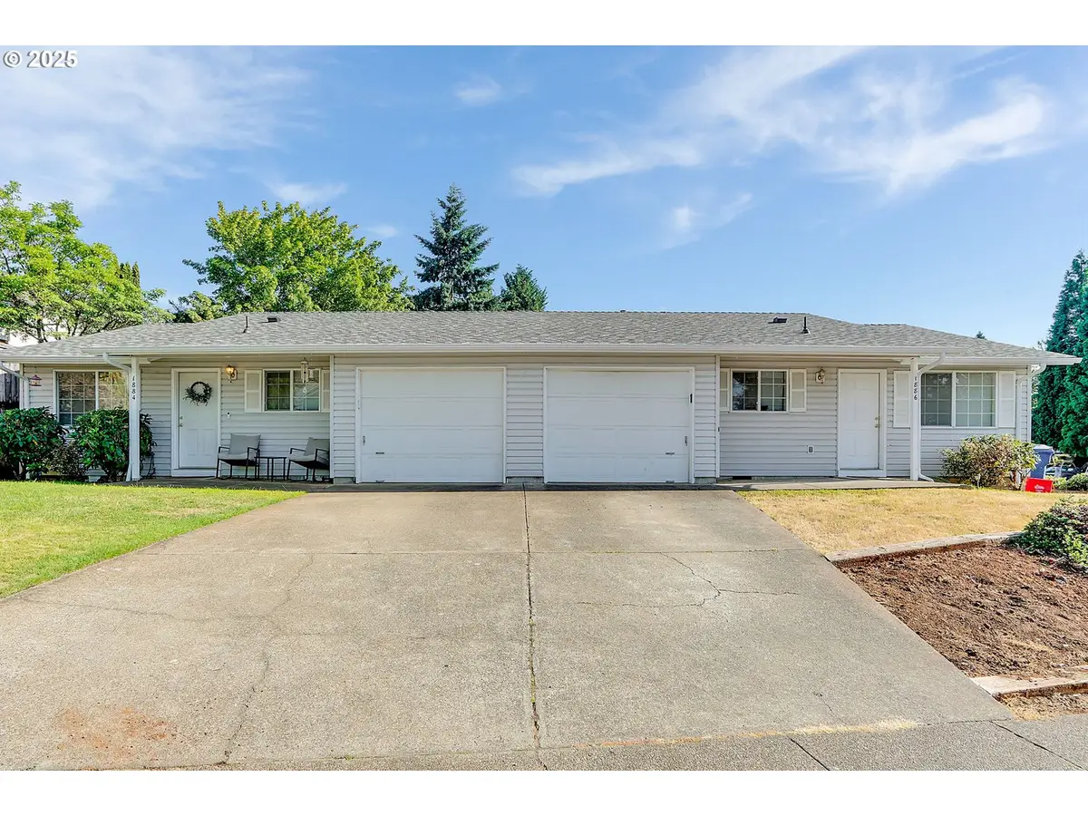 1884 S Skyline Village Loop, Salem, OR 97306 - Image #1