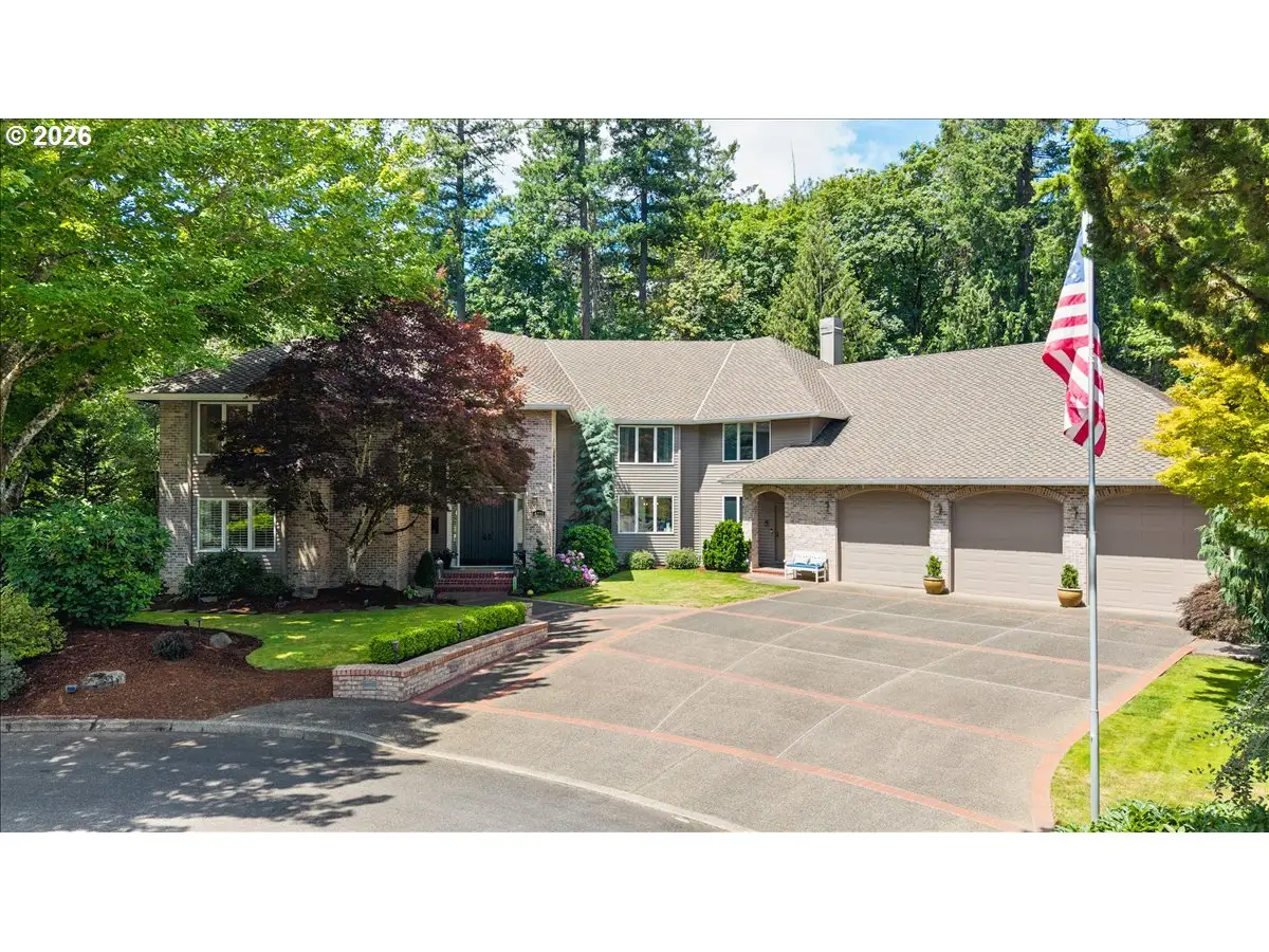 4221 SW Selling Ct, Portland, OR 97221 - #1