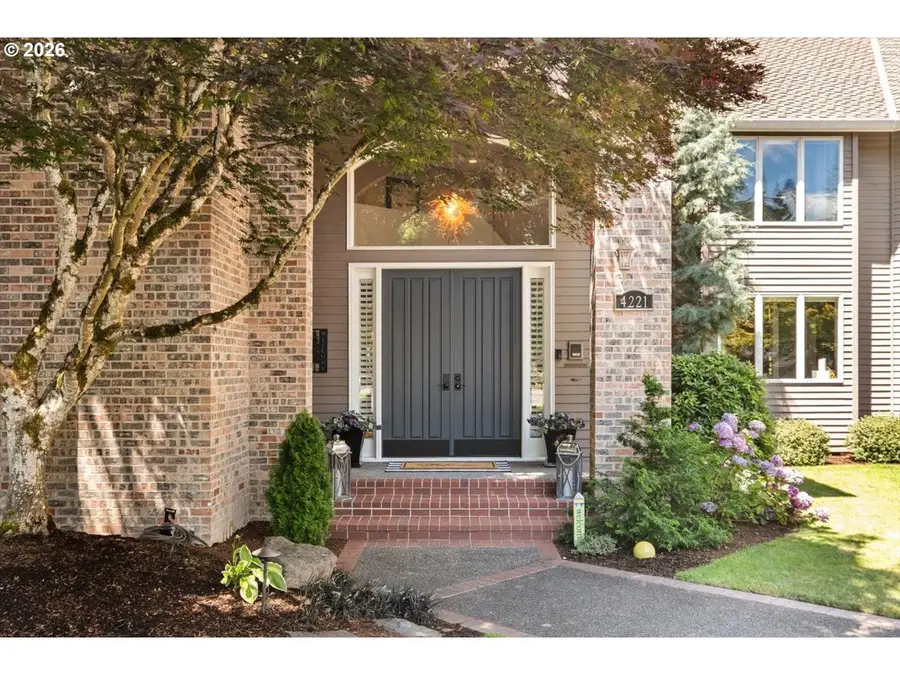 4221 SW Selling Ct, Portland, OR 97221 - #3