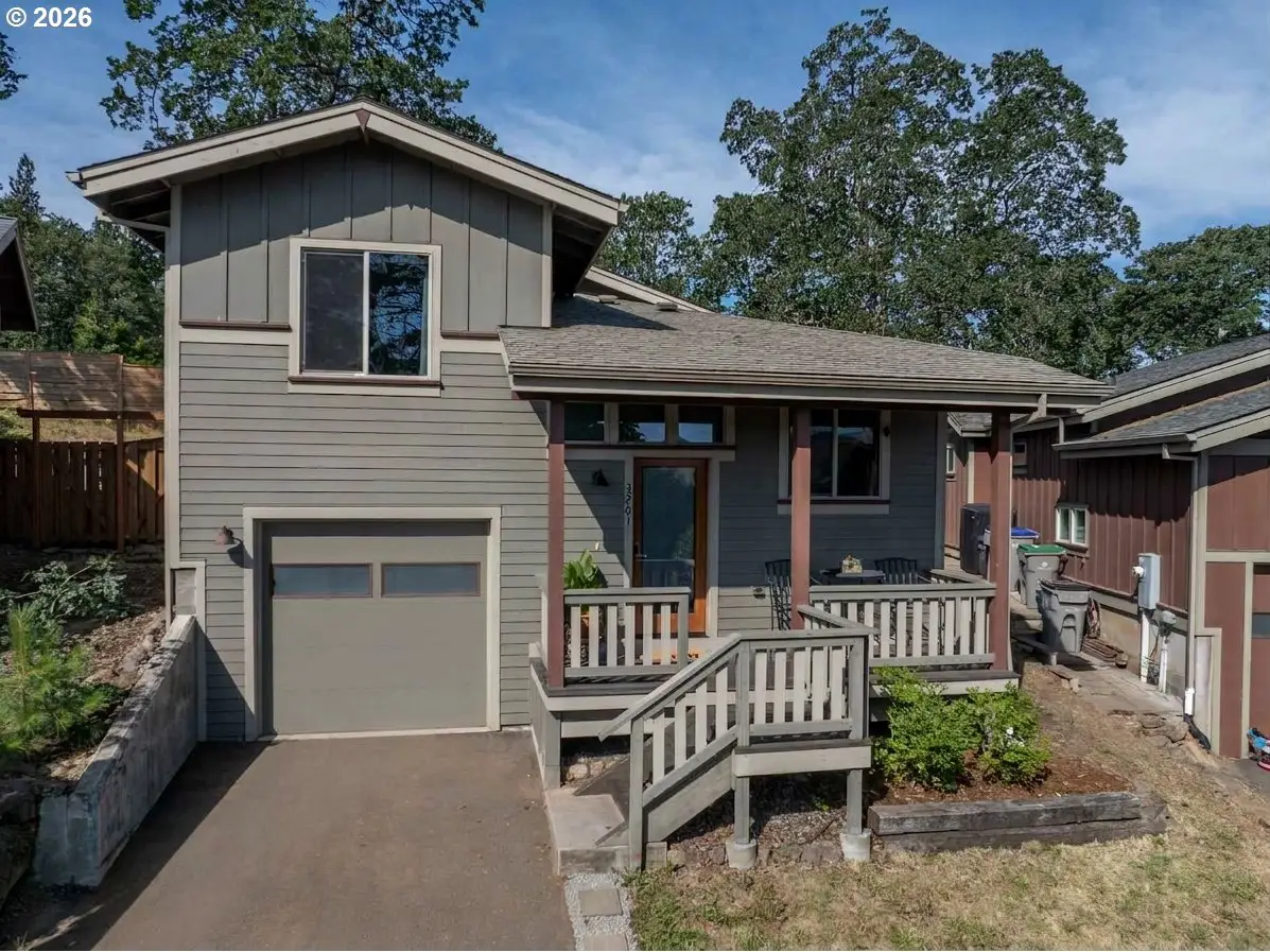3201 Young Ln, Hood River, OR 97031 - #1