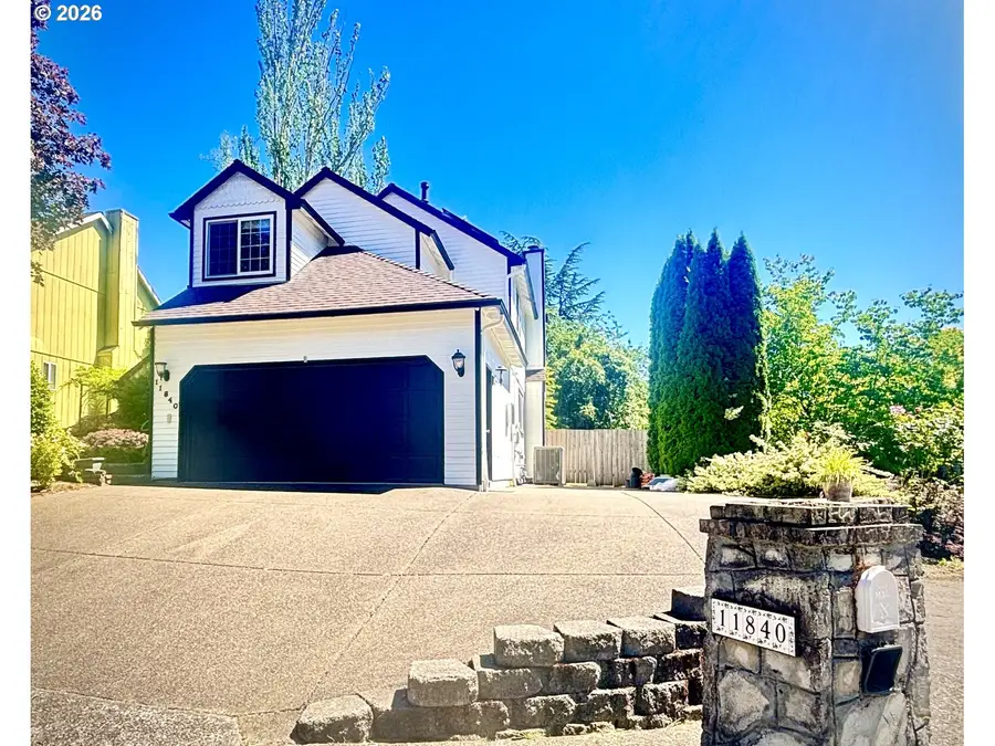 11840 SE Timber Valley Dr, Happy Valley, OR 97086 - #2