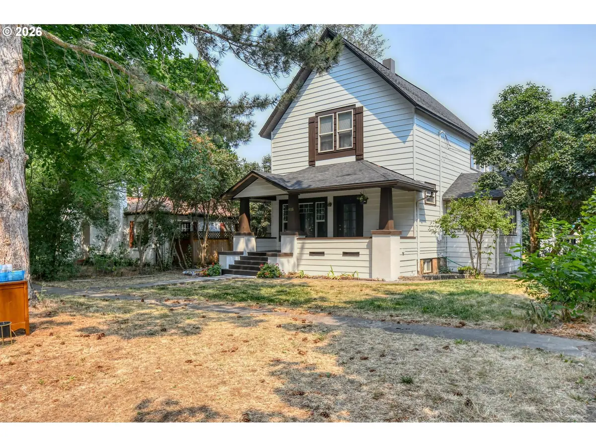 415 Van Buren St, Athena, OR 97813 - #1