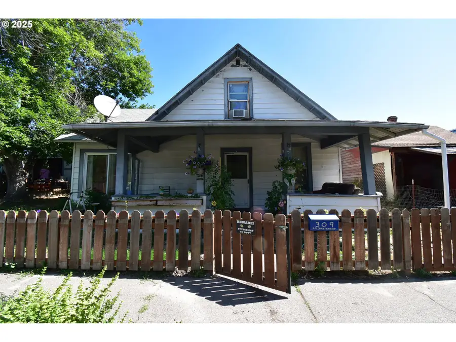 309 W 7th St, The Dalles, OR 97058 - Image #2
