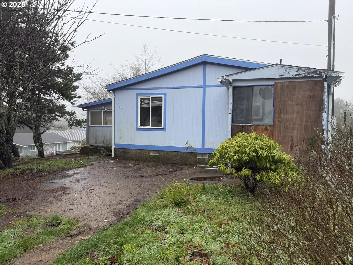 252 NW 20th St, Newport, OR 97365 - Image #1