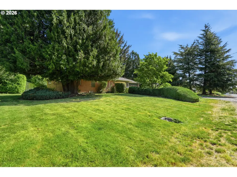 1595 NW 1st St, Gresham, OR 97030 - #3