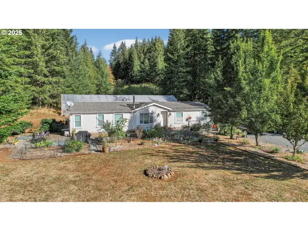 27331 S Skinner Rd, Estacada, OR 97023