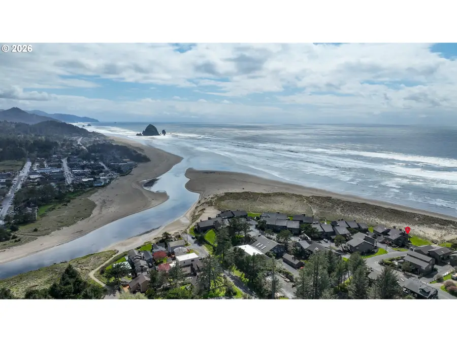 403 N Breakers Point Ct #403, Cannon Beach, OR 97110 - #3