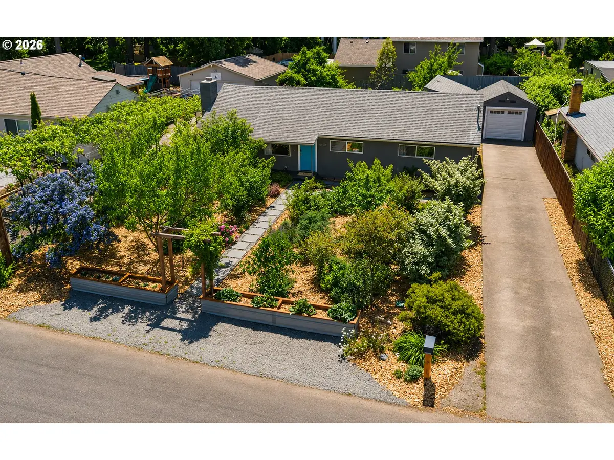 11808 SE Taylor St, Portland, OR 97216 - #1