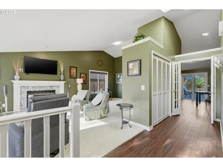 12229 SW Millview Ct, Portland, OR 97223 - Image #2