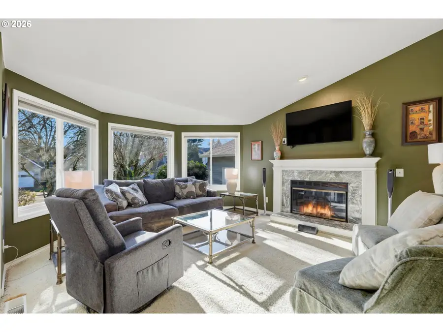 12229 SW Millview Ct, Portland, OR 97223 - Image #3