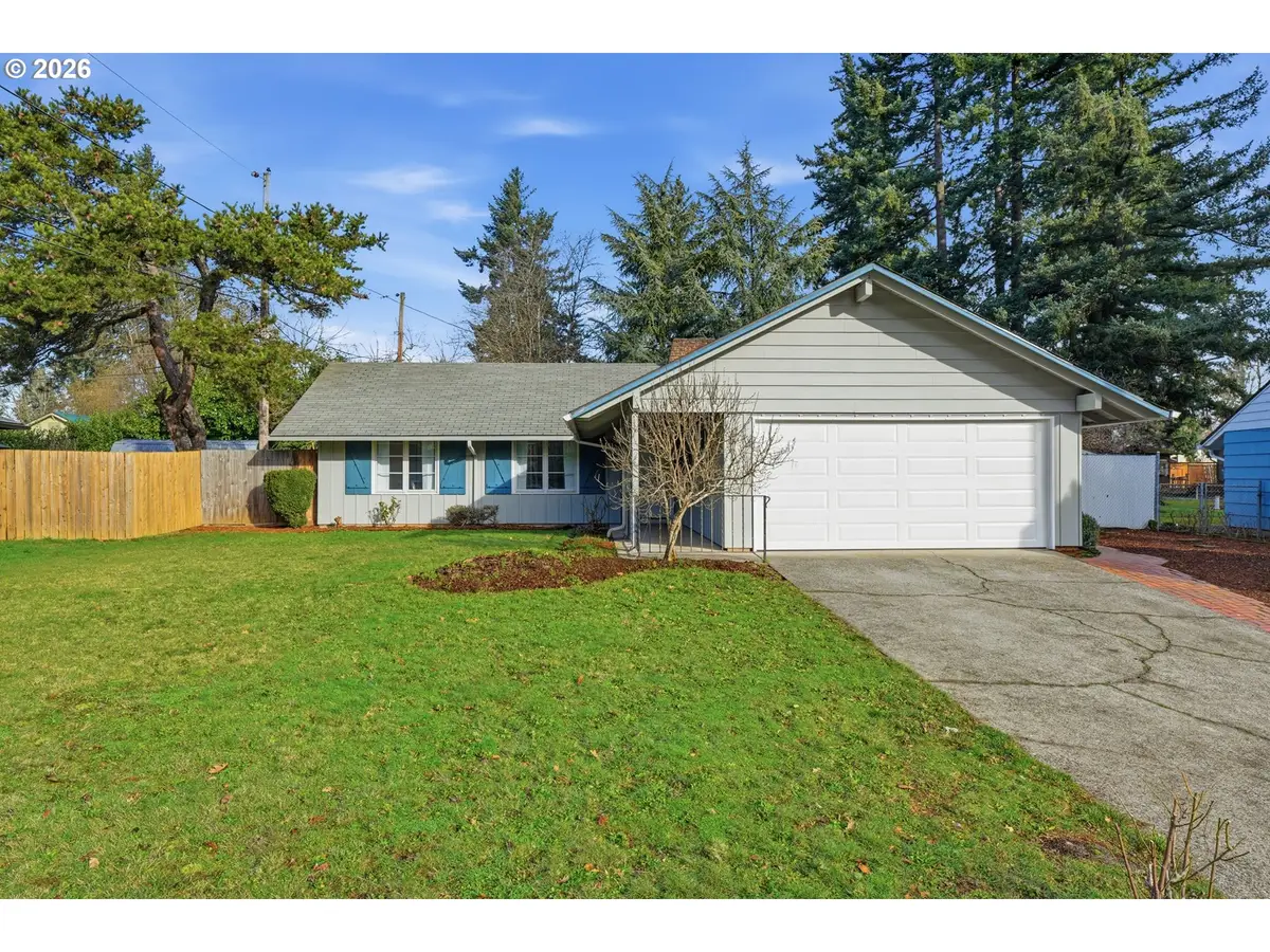 14651 SE Hawthorne Ct, Portland, OR 97233 - Image #1