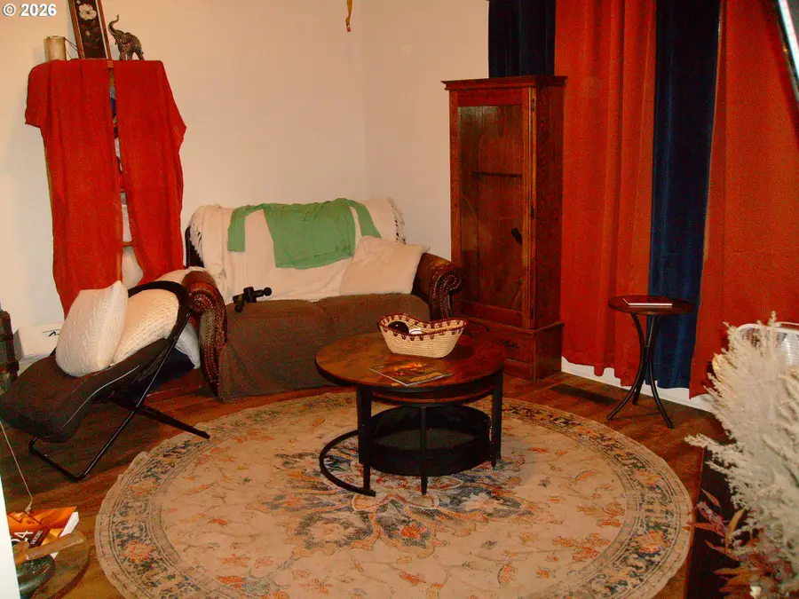 1312 W Ave, La Grande, OR 97850 - #3