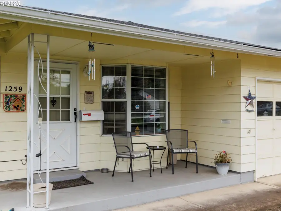 1259 Randolph Rd, Woodburn, OR 97071 - Image #3