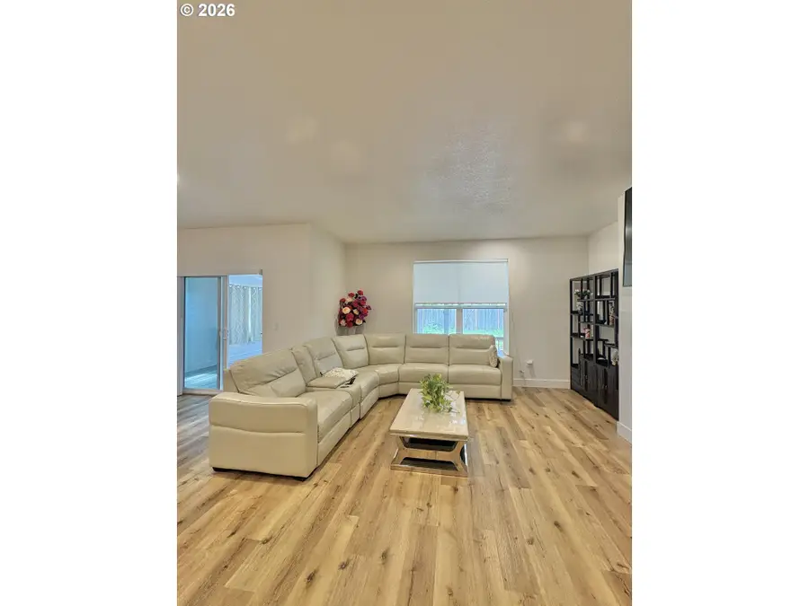 6371 SE 84th Ave, Portland, OR 97266 - #2