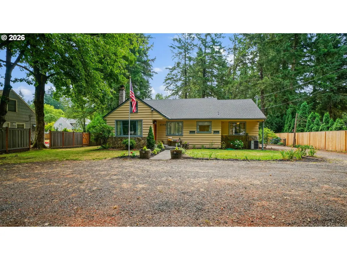 6290 Carman Dr, Northwest Clackamas, OR 97035 - #1