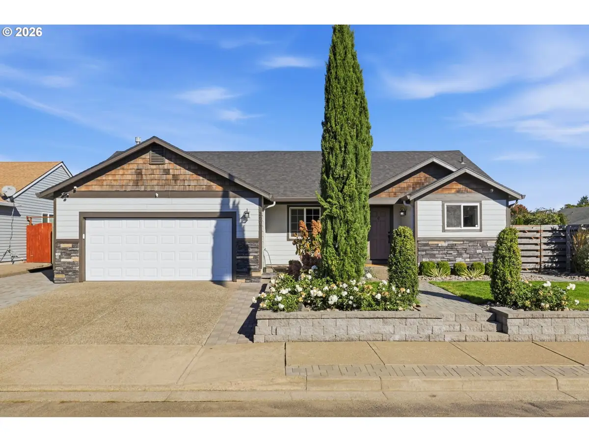 2607 Duke St, Woodburn, OR 97071 - #1
