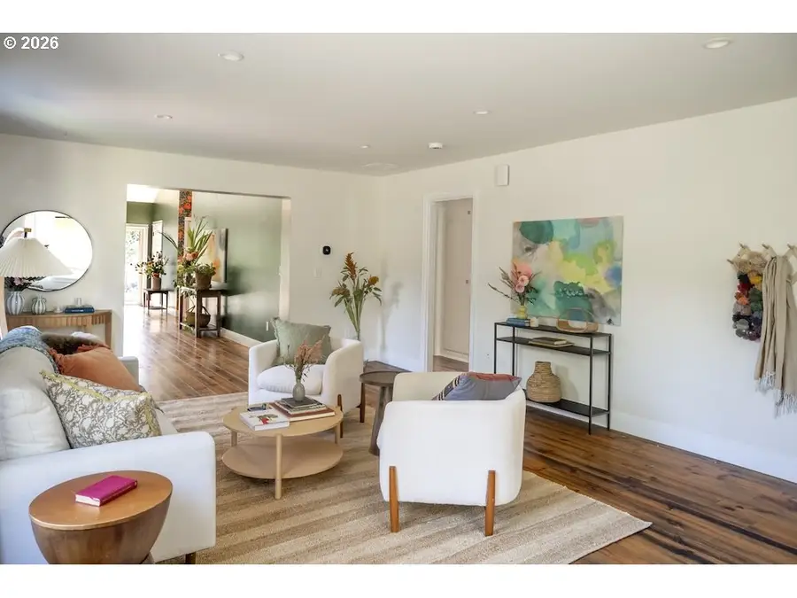5104 SE Long St, Portland, OR 97206 - #3
