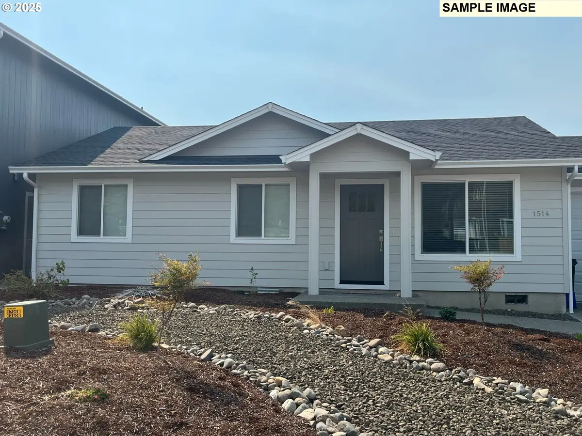 1224 SE Booth Ave, Roseburg, OR 97470 - #1