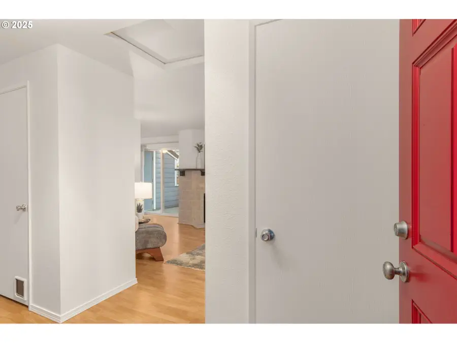 47 Eagle Crest Dr #26-B, Lake Oswego, OR 97035 - Image #2