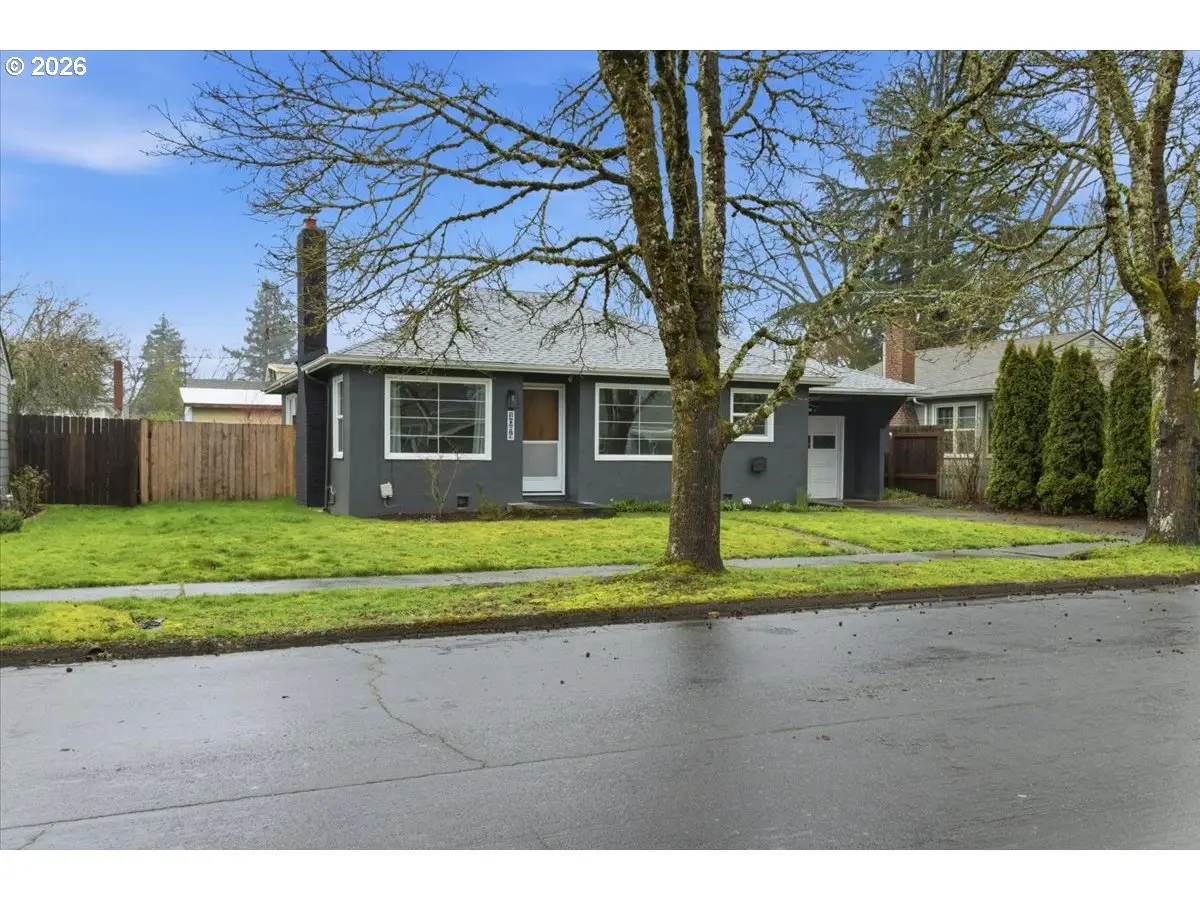 1084 24th St, Salem, OR 97301 - #1