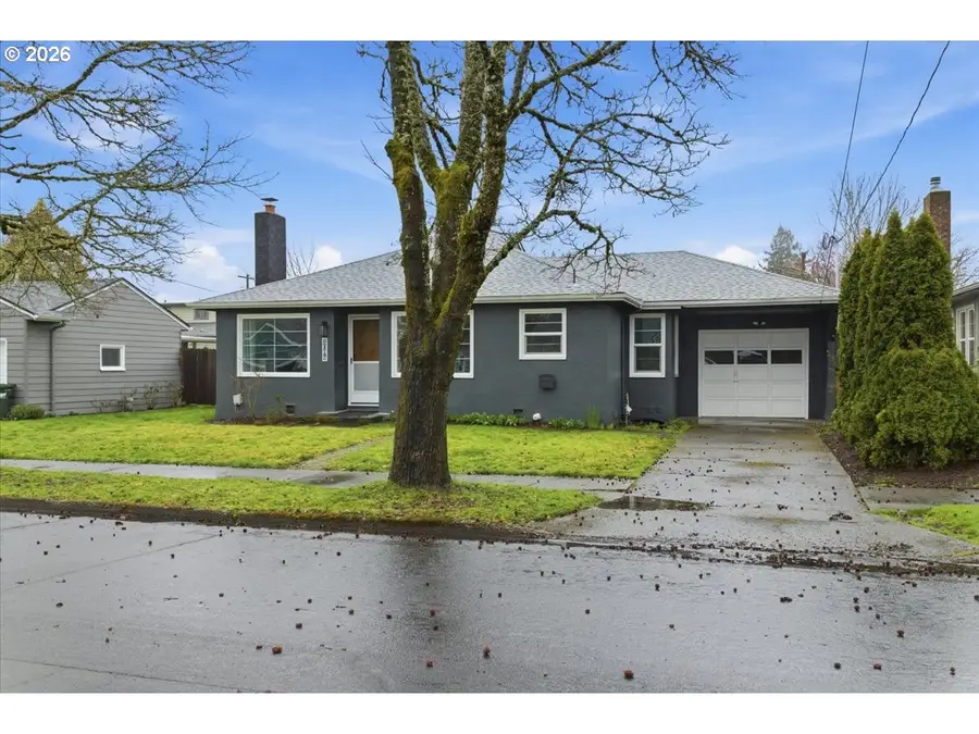 1084 24th St, Salem, OR 97301 - #3