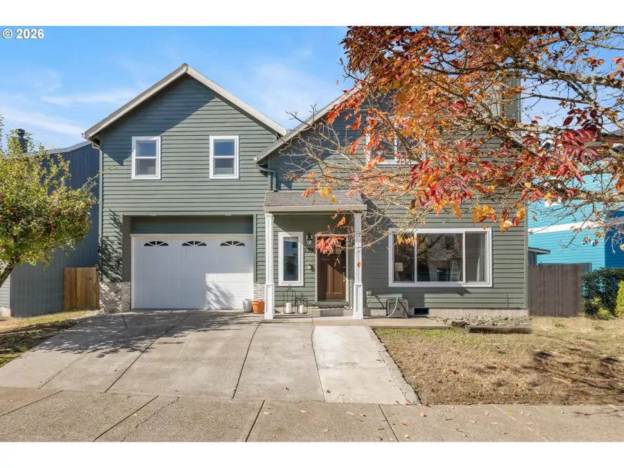 7386 NE Nelly St, Hillsboro, OR 97124 - #2