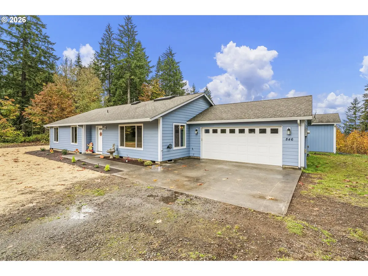 846 Si Town Rd, Castle Rock, WA 98611 - #1