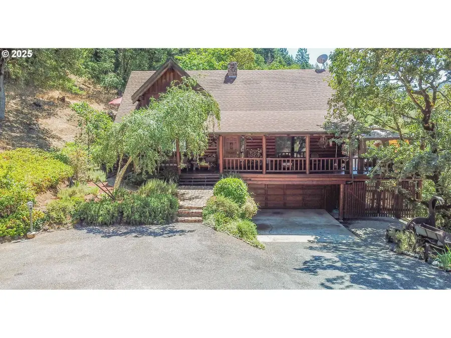 1138 Yokum Rd, Riddle, OR 97469 - Image #2