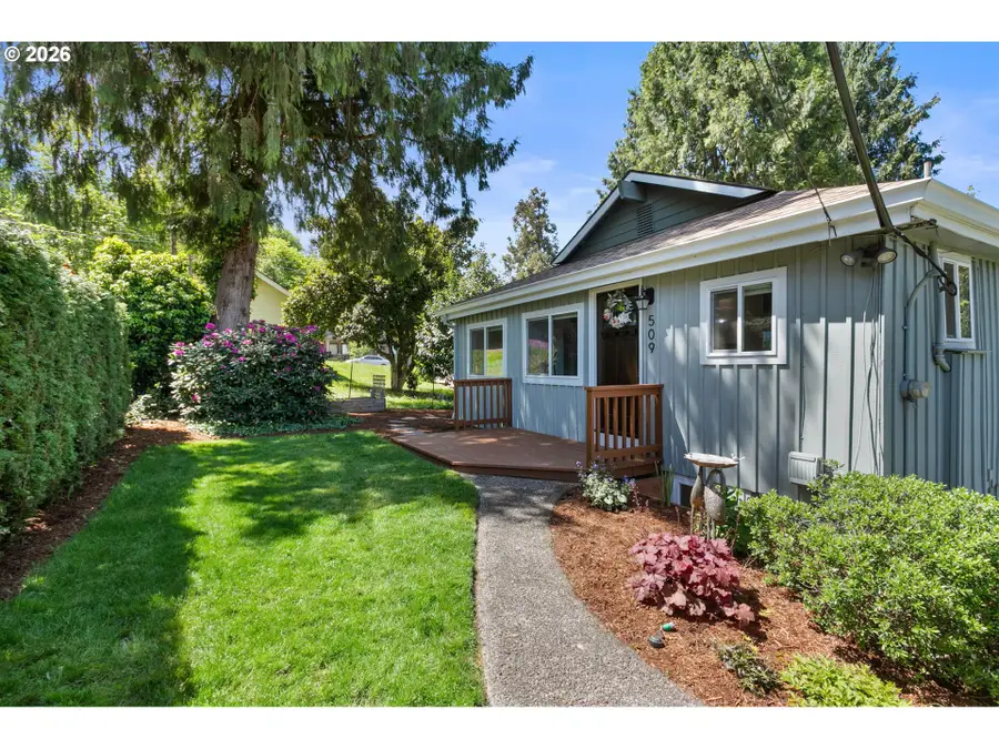 509 Jq Adams St, Oregon City, OR 97045 - #3