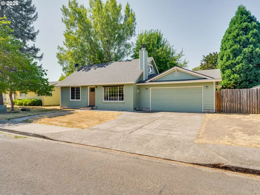 2625 NE Hembree St, McMinnville, OR 97128 - #3