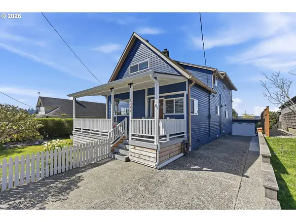 1542 Meade St, NorthBend, OR 97459