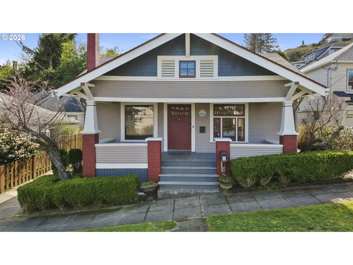 663 Harrison Ave, Astoria, OR 97103 - #1