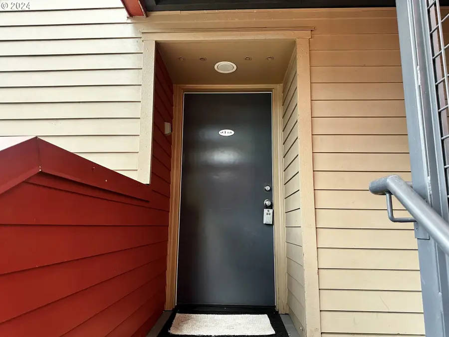 730 NW Naito Pkwy #E25, Portland, OR 97209 - #2