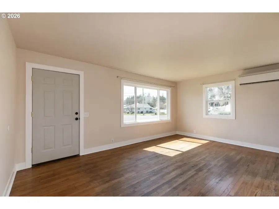 1944 Tualatin St, Saint Helens, OR 97051 - Image #3