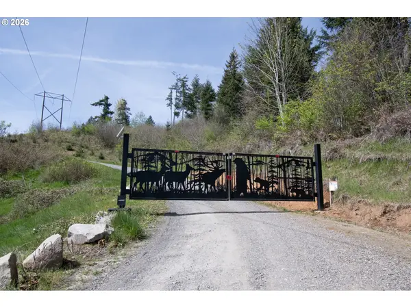 481 Hansen Rd, Woodland, WA 98674