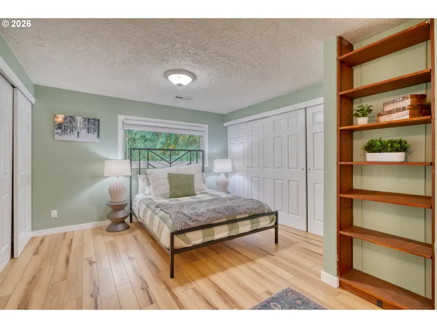 69437 E Vine Maple Dr, Rhododendron, OR 97049 - Image #2