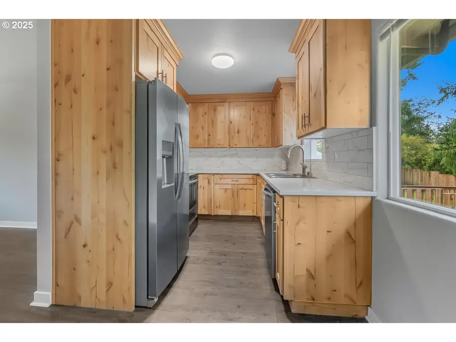 12373 SE 122nd Ave, Northwest Clackamas, OR 97086 - Image #3