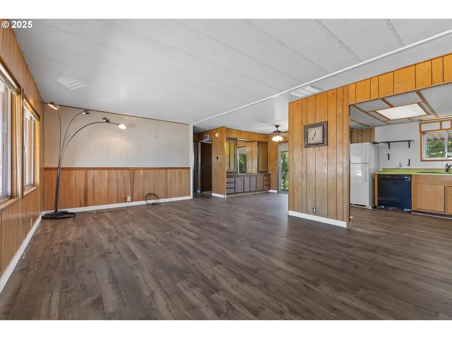 2902 E 2nd St #110, Newberg, OR 97132 - Image #3