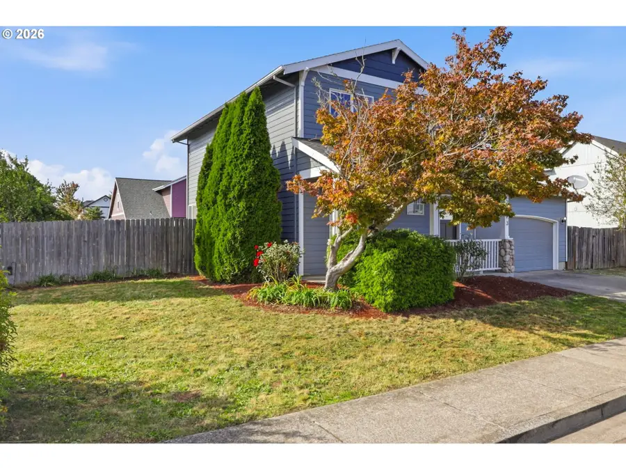 2523 Concord St, Woodburn, OR 97071 - #2