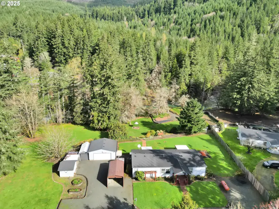 38431 Row River Rd, Dorena, OR 97434 - Image #2