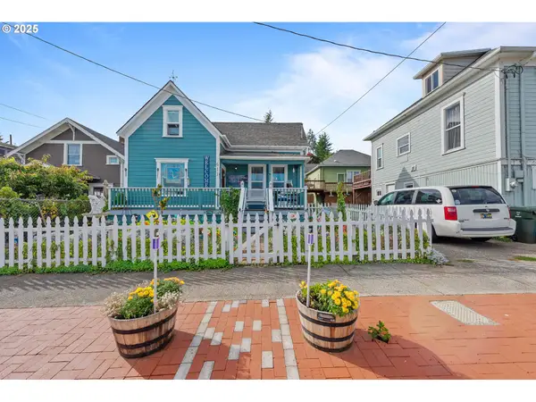 611 S 9th St, CoosBay, OR 97420