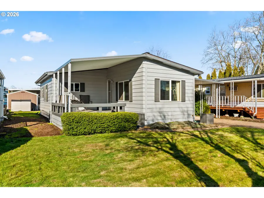 1400 Candlelight Dr #226, Eugene, OR 97402 - #2