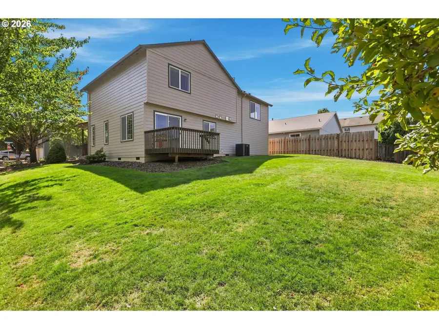 13811 SE Gannon Dr, Clackamas, OR 97015 - #3