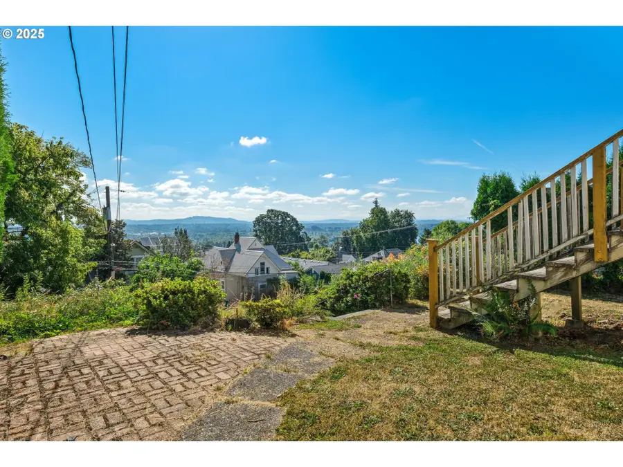 4219 SW Condor Ave, Portland, OR 97239 - Image #3