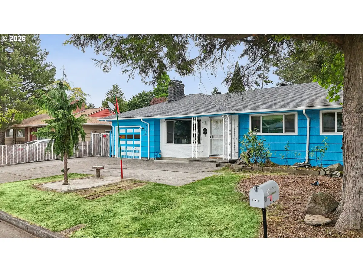 2236 SE 185th Ave, Portland, OR 97233 - #1