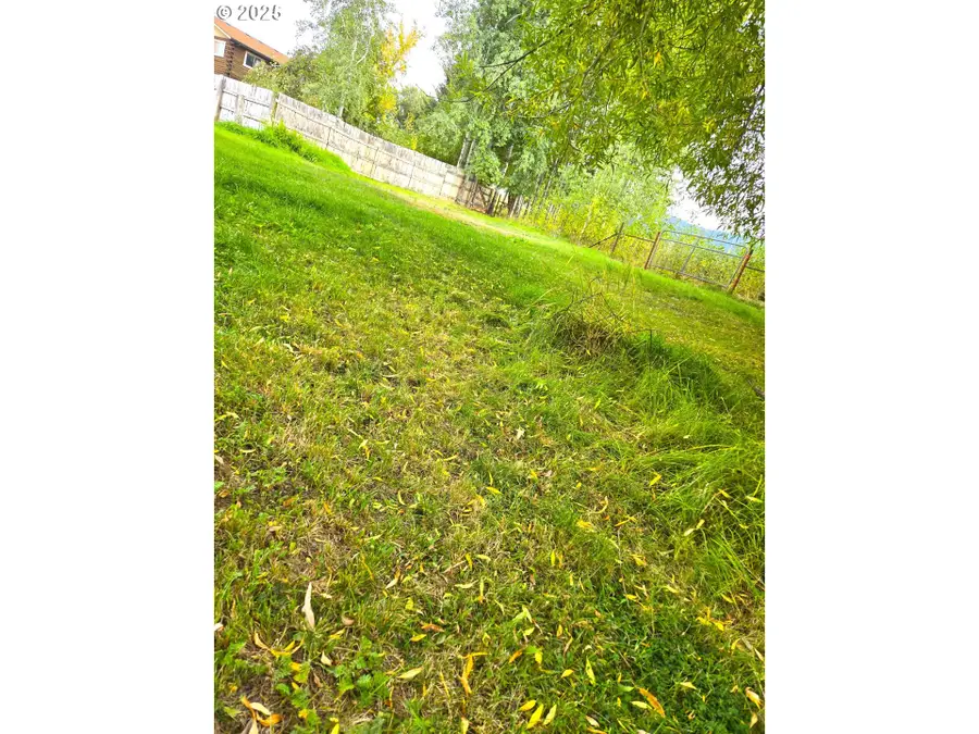 250 E 2nd St, Long Creek, OR 97856 - Image #3