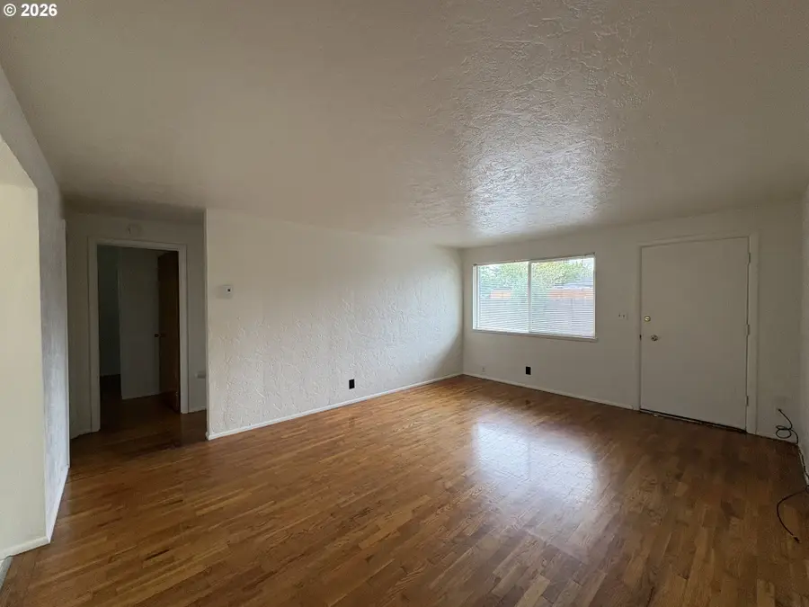 210 Sunnyside Dr, Eugene, OR 97404 - #2