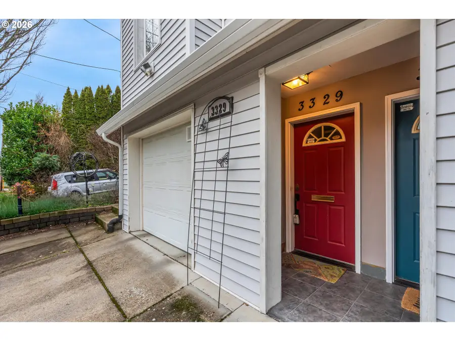 3329 SE Waverleigh Blvd, Portland, OR 97202 - Image #3